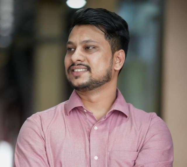 Mr Aayush Chauhan
